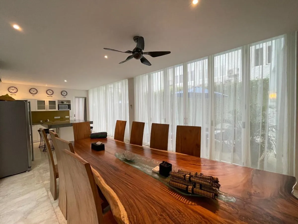 Villa Jasa Seminyak  Indonesia