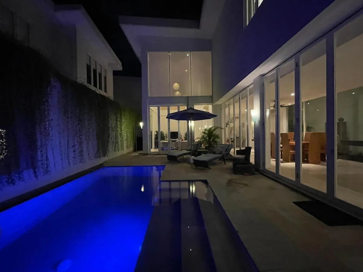 Villa Jasa Seminyak